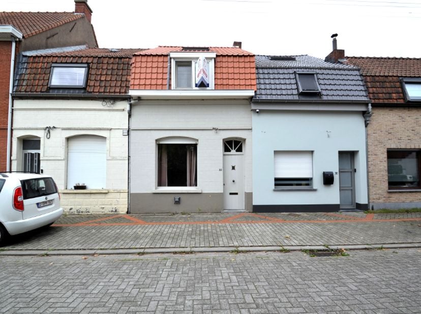Huis te koop in Graaf Boudewijn I-straat 32,
                    8530 Harelbeke