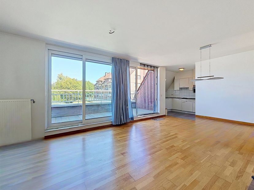 Appartement à louer
                    à 9040 Sint-Amandsberg