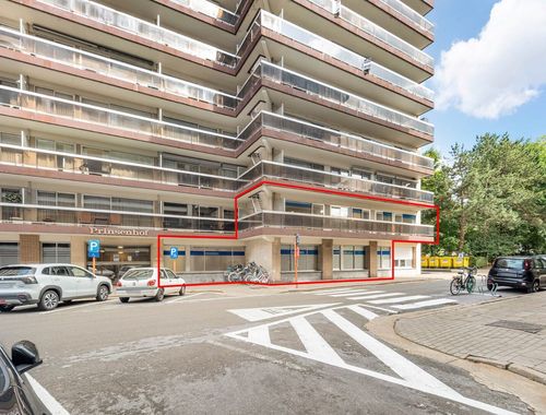                                         Kantoor te huur in Hasselt, € 2.000
