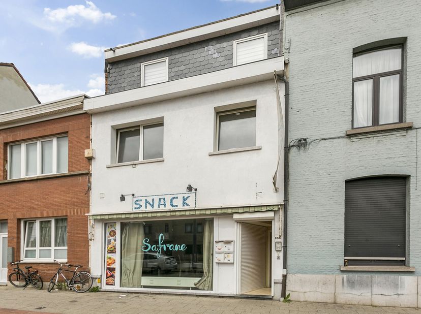 Huis te koop in Sint-Bernardsesteenweg 656,
                    2660 Hoboken