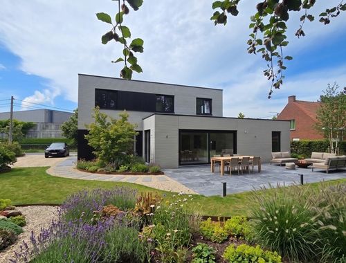                                         Villa te koop in Wielsbeke, € 615.000
