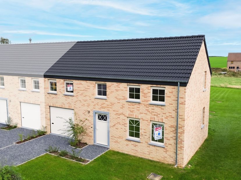 Maison à vendre à Place de l'Eglise 17,
                    4280 Villers-le-Peuplier