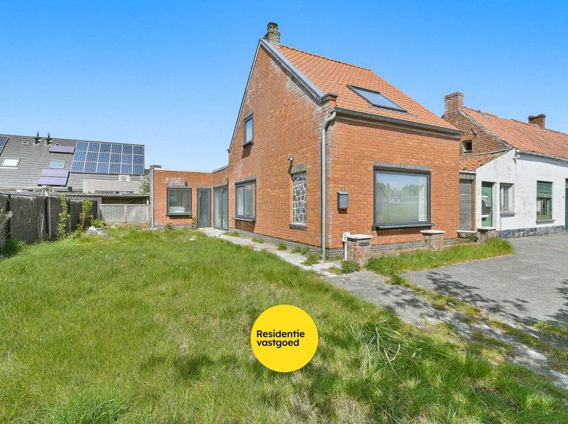 Bent u op zoek naar een woning waar de grootste werken reeds uitgevoerd zijn, maar waar u de afwerking nog volledig naar eigen smaak kan invullen? Dez