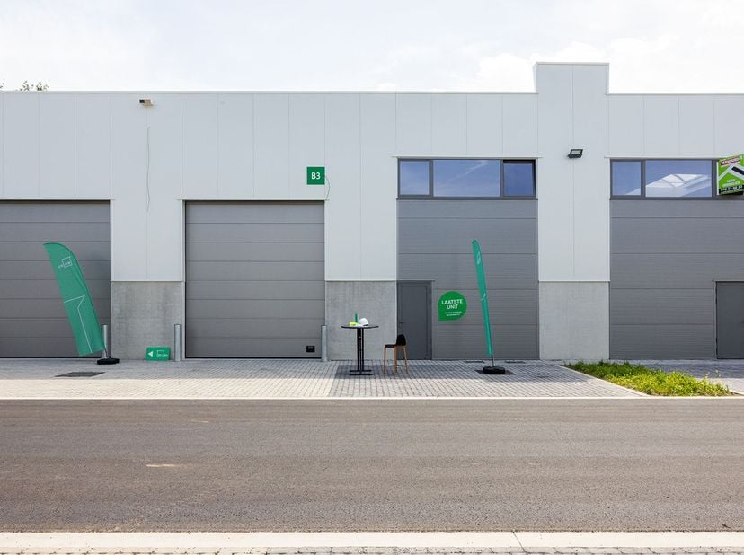 Bien professionnel à vendre
                    à 3720 Kortessem