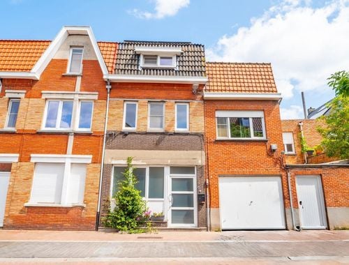                                         Woning te koop in Assebroek, € 335.000
