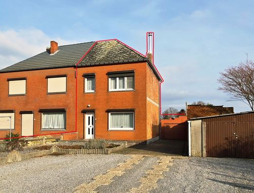                                         Maison unifamiliale à vendre à Kuringen, € 240.000
