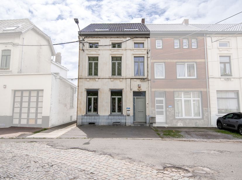 Huis te koop
                    in 6061 Montignies-sur-Sambre