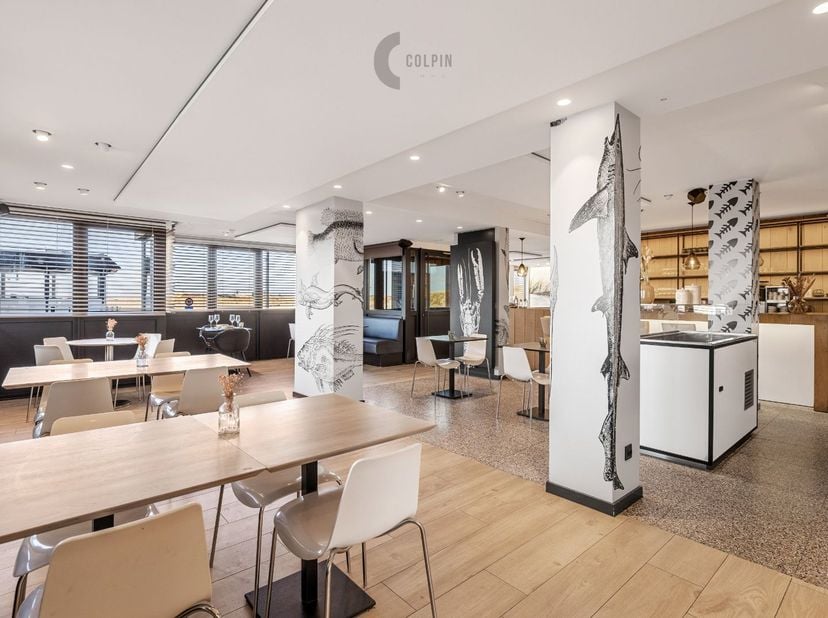 Découvrez cette magnifique propriété commerciale, située dans la digue de Zeebrugge.<br />
Ce bien commercial exceptionnel bénéficie d'un emplacement
