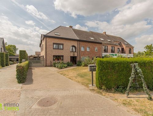                                         Woning te koop in Oudegem, € 449.000
