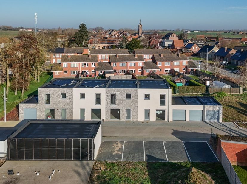 Huis te koop in Weggevoerdenstraat,
                    8972 Roesbrugge-Haringe