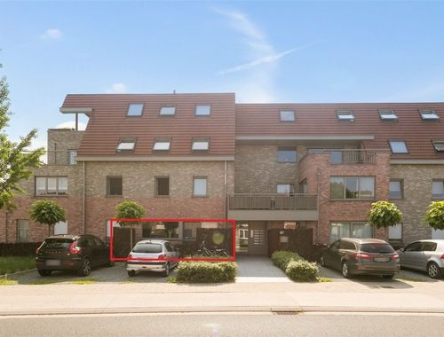                                         Appartement te huur in Assenede, € 825
