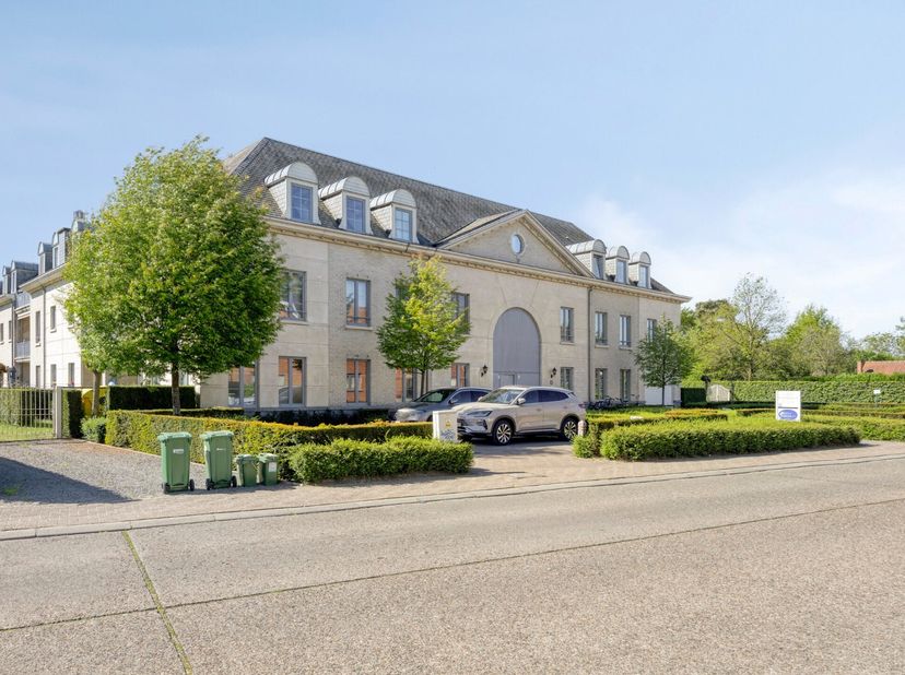 Appartement à vendre
                    à 2400 Mol