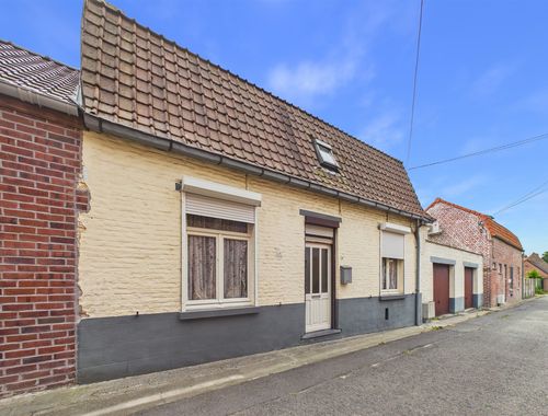                                         Woning te koop in Hérinnes-lez-Pecq, € 168.000

