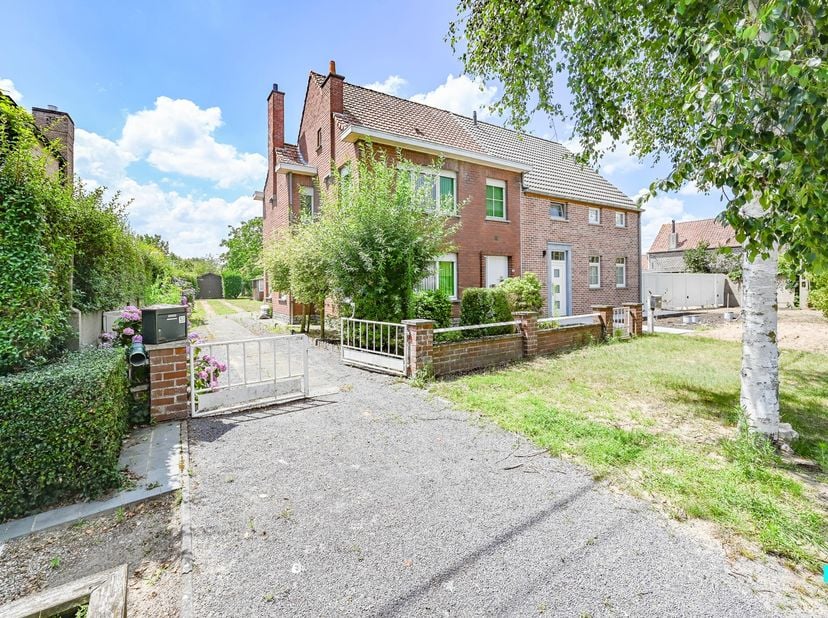 Maison à vendre
                    à 9870 Zulte
