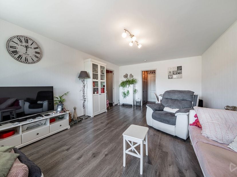 Appartement te koop in Parc des Saules 15 bus 2,
                    1300 Wavre
