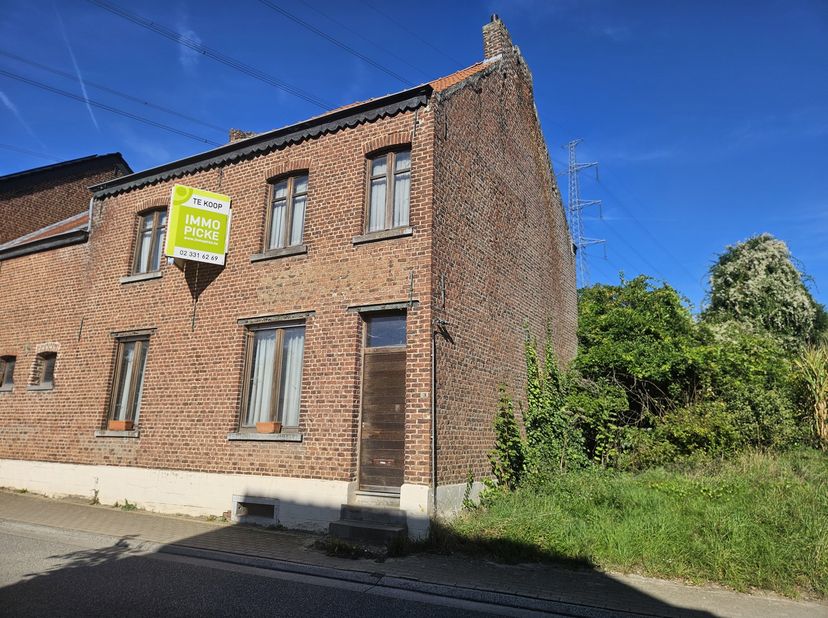 Huis te koop in Isabellastraat 103,
                    1701 Itterbeek