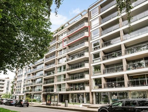                                         Appartement te koop in Berchem, € 345.000
