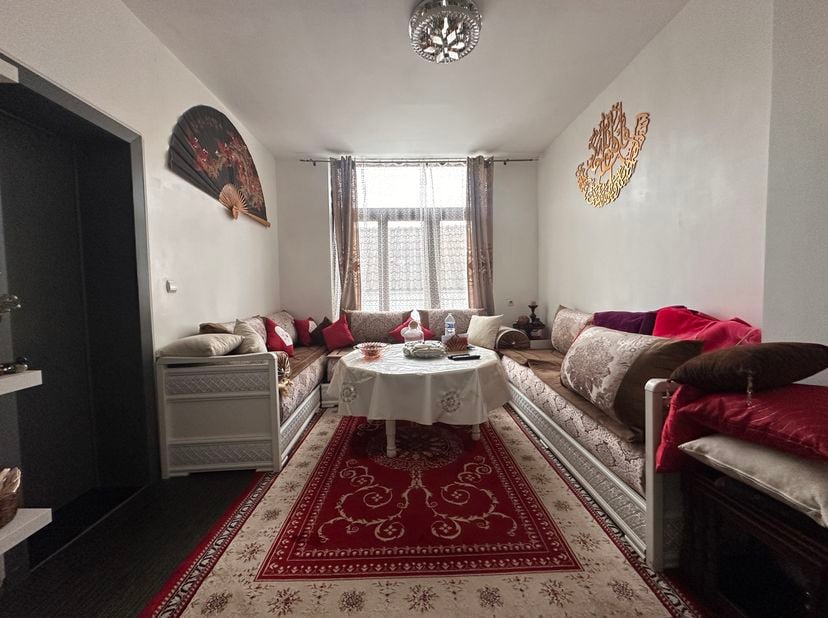 Appartement te koop
                    in 1060 Sint-Gillis