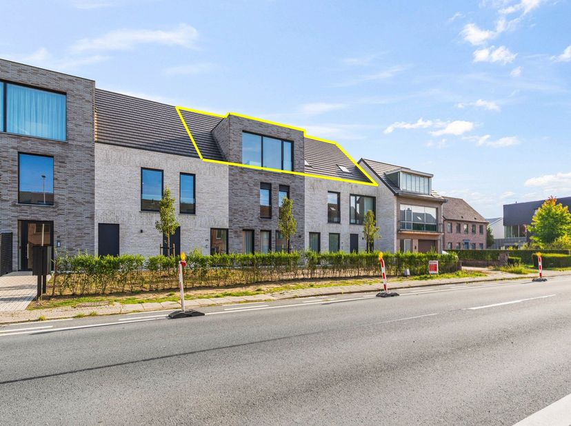 Appartement te koop in Zandstraat 69,
                    9170 Sint-Pauwels