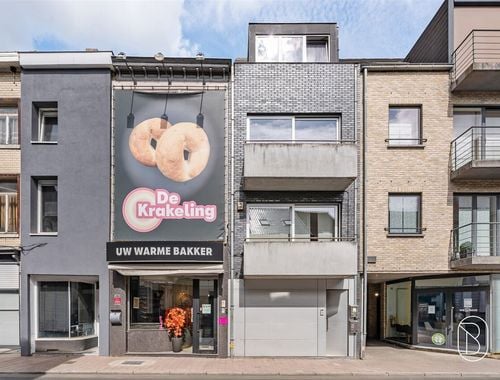                                         Handelspand met woonst te koop in Geraardsbergen, € 359.000
