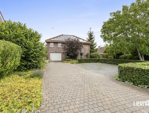                                         Woning te koop in Erembodegem, € 579.000
