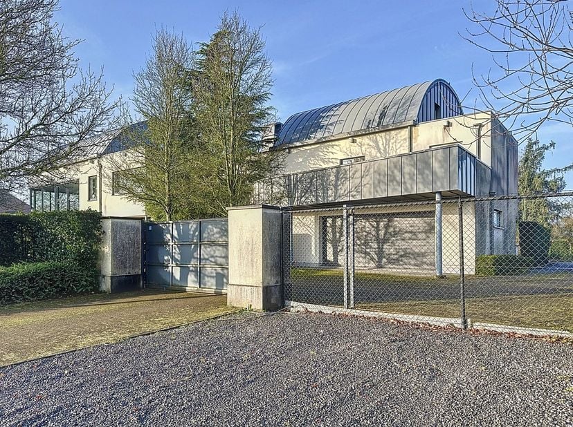 Huis te koop in Eindhovensebaan 55,
                    3940 Hechtel