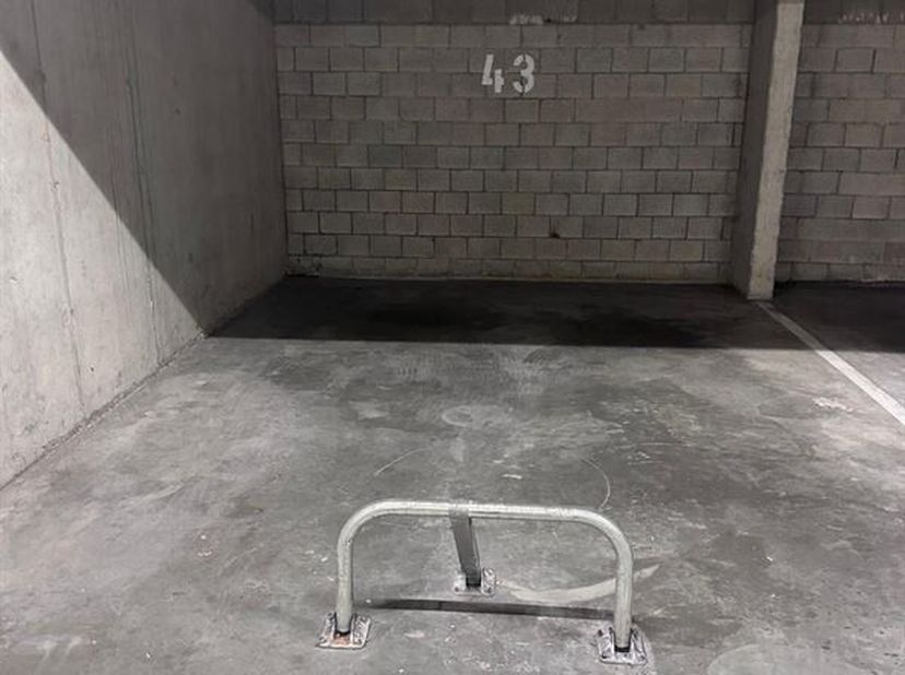 Garage à vendre
                    à 3500 Hasselt