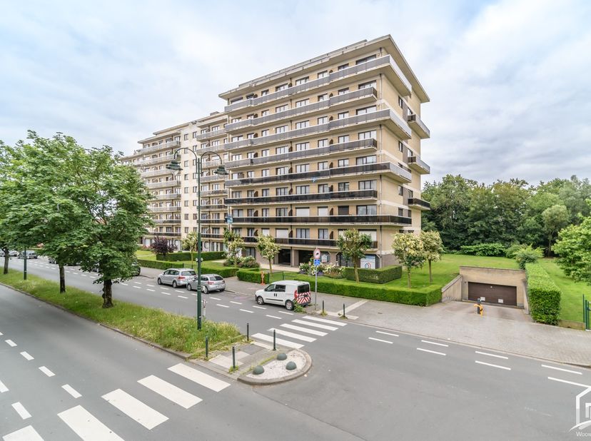 KIJKDAG OP ZATERDAG 1 AUGUSTUS VAN 11 U TOT 13 U -&amp;nbsp; NA AFSPRAAK.&amp;nbsp; Gunstig gelegen en gezellig appartement in de mooie residentie "Paradisio"
