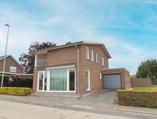                                         Woning te huur in Pittem, € 980
