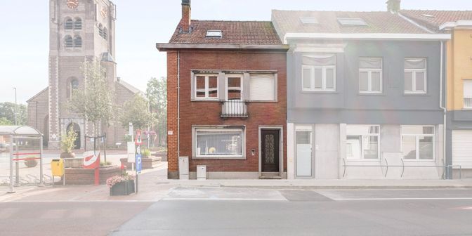 Huis te koop in Dorpsplein 10, 8880 Ledegem