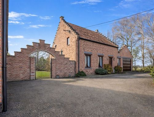                                         Maison à vendre à Vrasene, € 775.000
