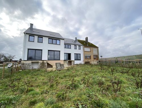                                        Woning te koop in Heinsch, € 450.000
