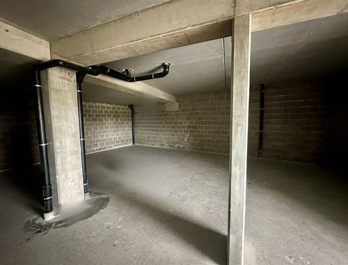                                         Place de stationnement à vendre à Asse, € 27.000
