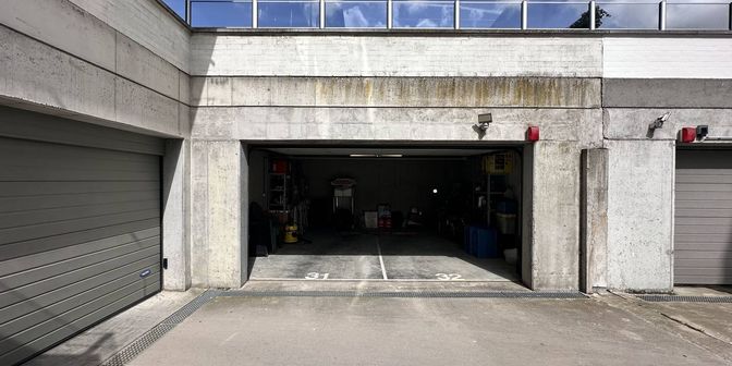 Garage te koop in Rodestraat 10 bus P31-P32, 8630 Veurne
