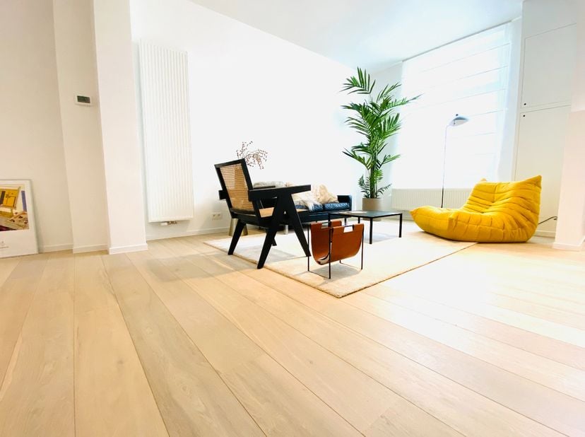 Vous pouvez demander une visite via notre site web : https://vicusvastgoed.be/nl/te-huur<br />
Rendez-vous sur la page du bien et cliquez sur « Demand