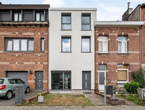                                         Eengezinswoning te koop in Schoten, € 449.000
