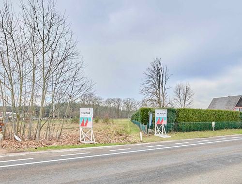                                         Terrain à bâtir à vendre à Hechtel, € 115.000
