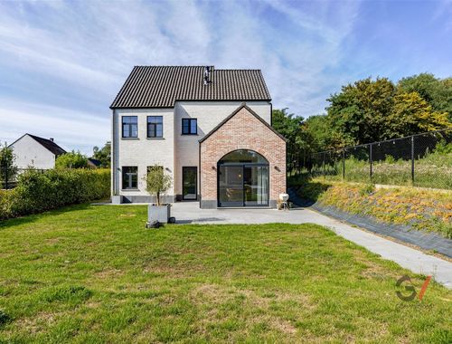                                         Villa te koop in Lubbeek, € 975.000
