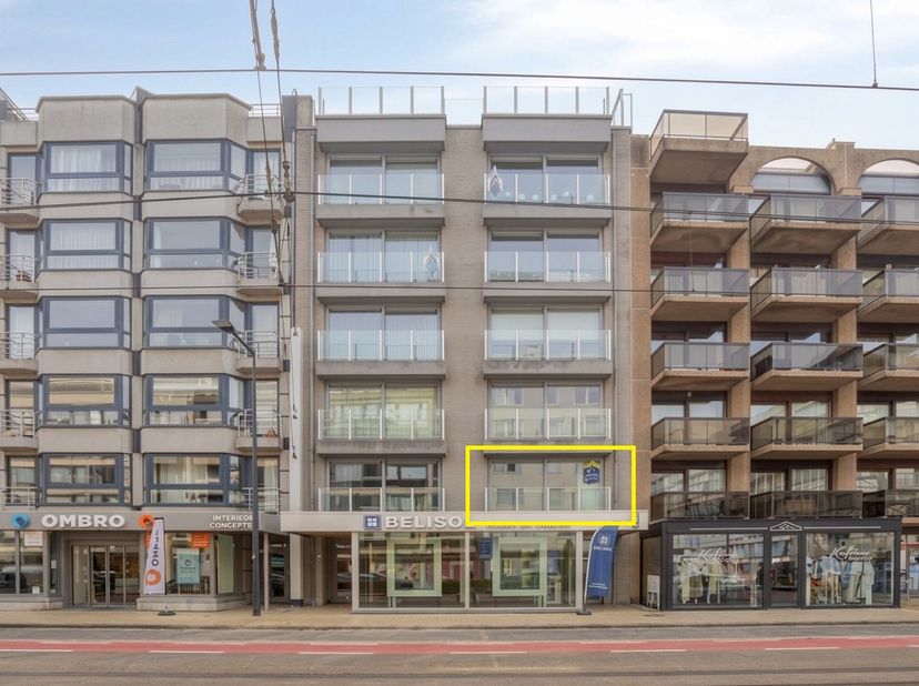 Appartement te koop in Albert I Laan 98A bus 102,
                    8670 Oostduinkerke