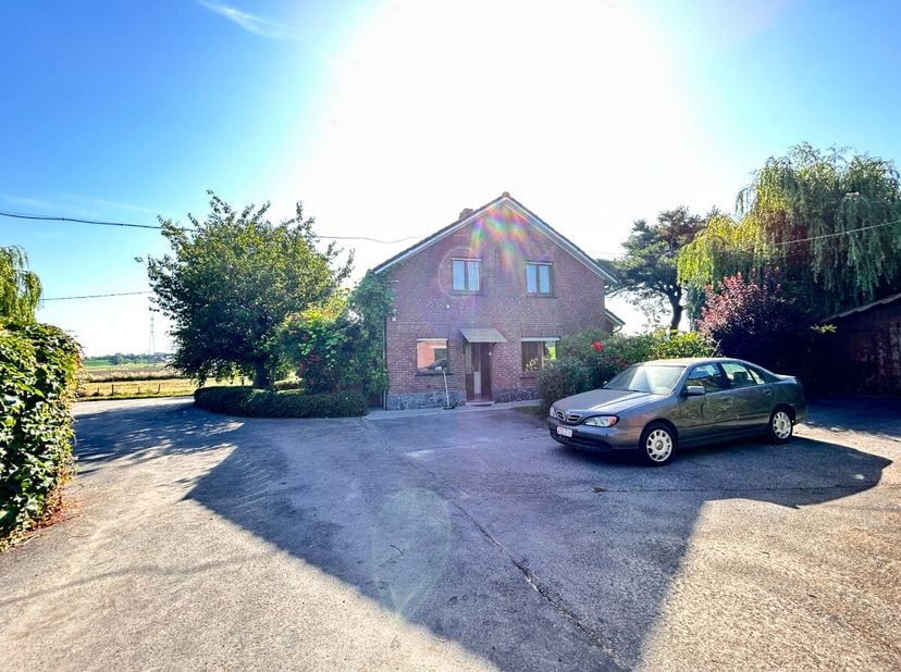 Bien professionnel à vendre à Meygestraat 2,
                    8840 Westrozebeke