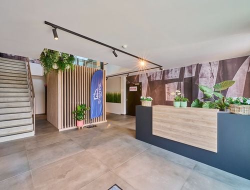                                         Espace de bureaux à louer à Genk, € 1.496

