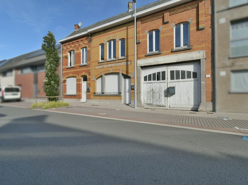 Terrain à vendre
                    à 8800 Roeselare