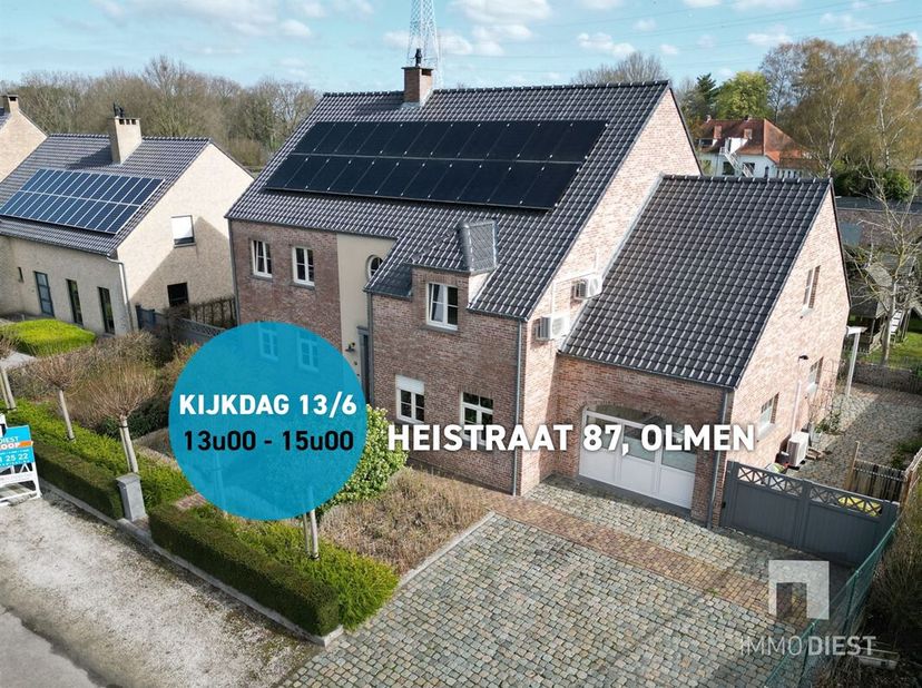 Deze zaterdag 13/06 is het Blauwe Zaterdag, kom geheel vrijblijvend een kijkje nemen in deze woningen tussen  13uur en 15uur.<br />
Charmante en bijzo
