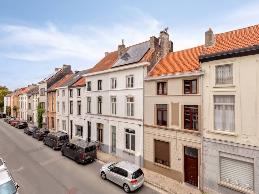 Maison à vendre à Makelaarsstraat 30,
                    9000 Gent