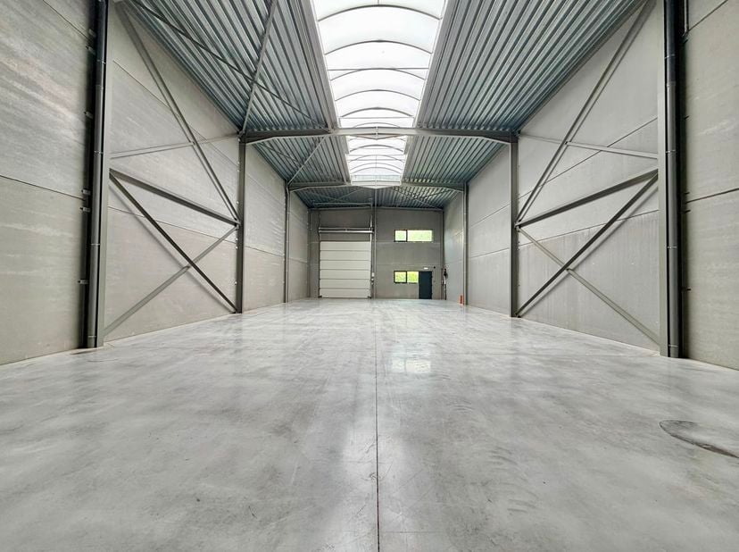 Bien professionnel à vendre
                    à 9900 Eeklo