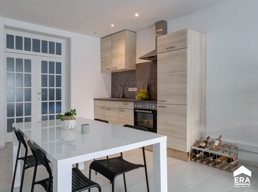 [[ CE BIEN PARTICIPE À LA JOURNÉE MAISONS OUVERTES ERA LE 13/6 DE 14:30 À 15:30 ]] À vendre : appartement soigné au cur de Diepenbeek, à quelques pas