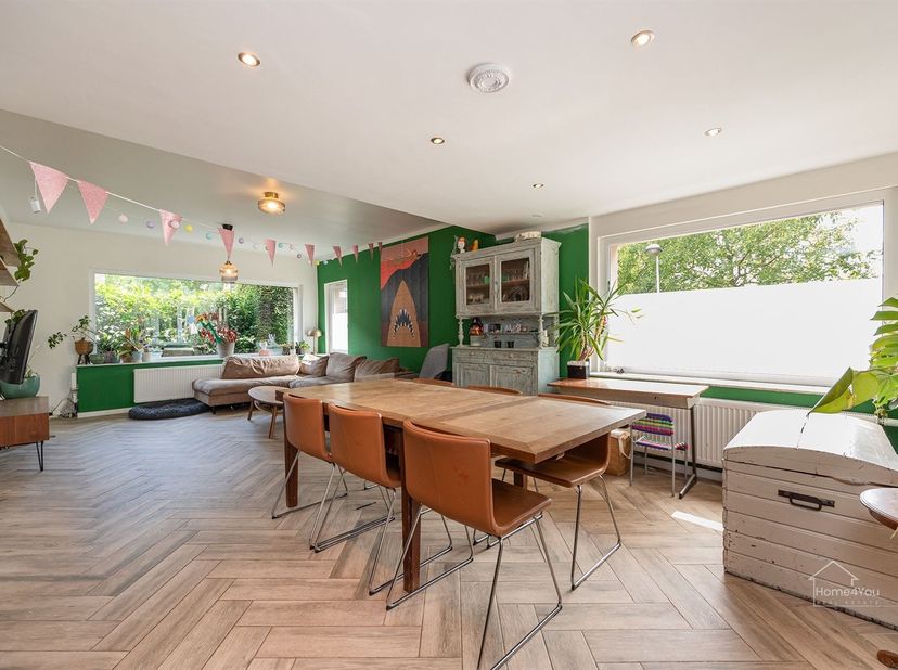 Huis te koop in Kruisschanslei 40,
                    2550 Kontich