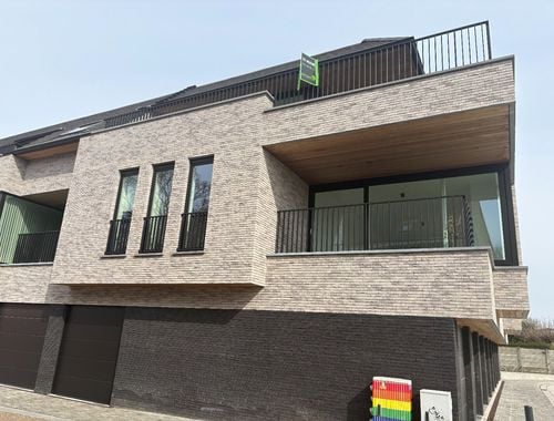                                         Appartement à louer à Sint-Baafs-Vijve, € 1.295
