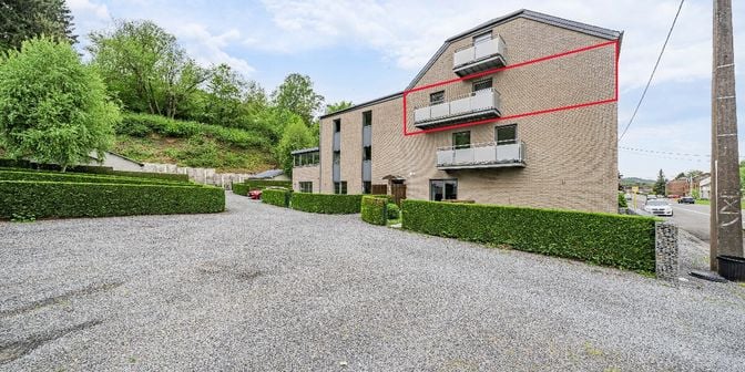 Appartement te koop in rue de la roche 85 bus 3, 6990 Hampteau