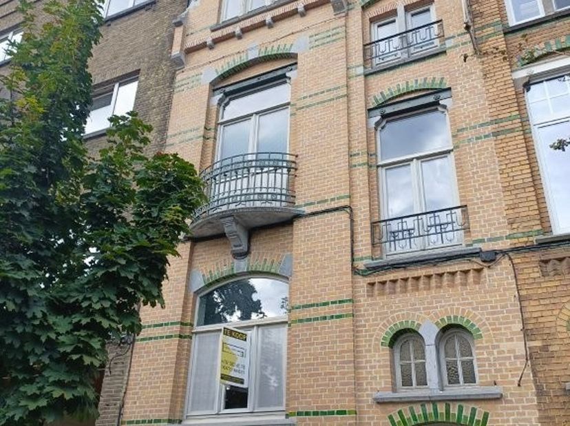 Huis te koop in Burggravenlaan 64,
                    9000 Gent